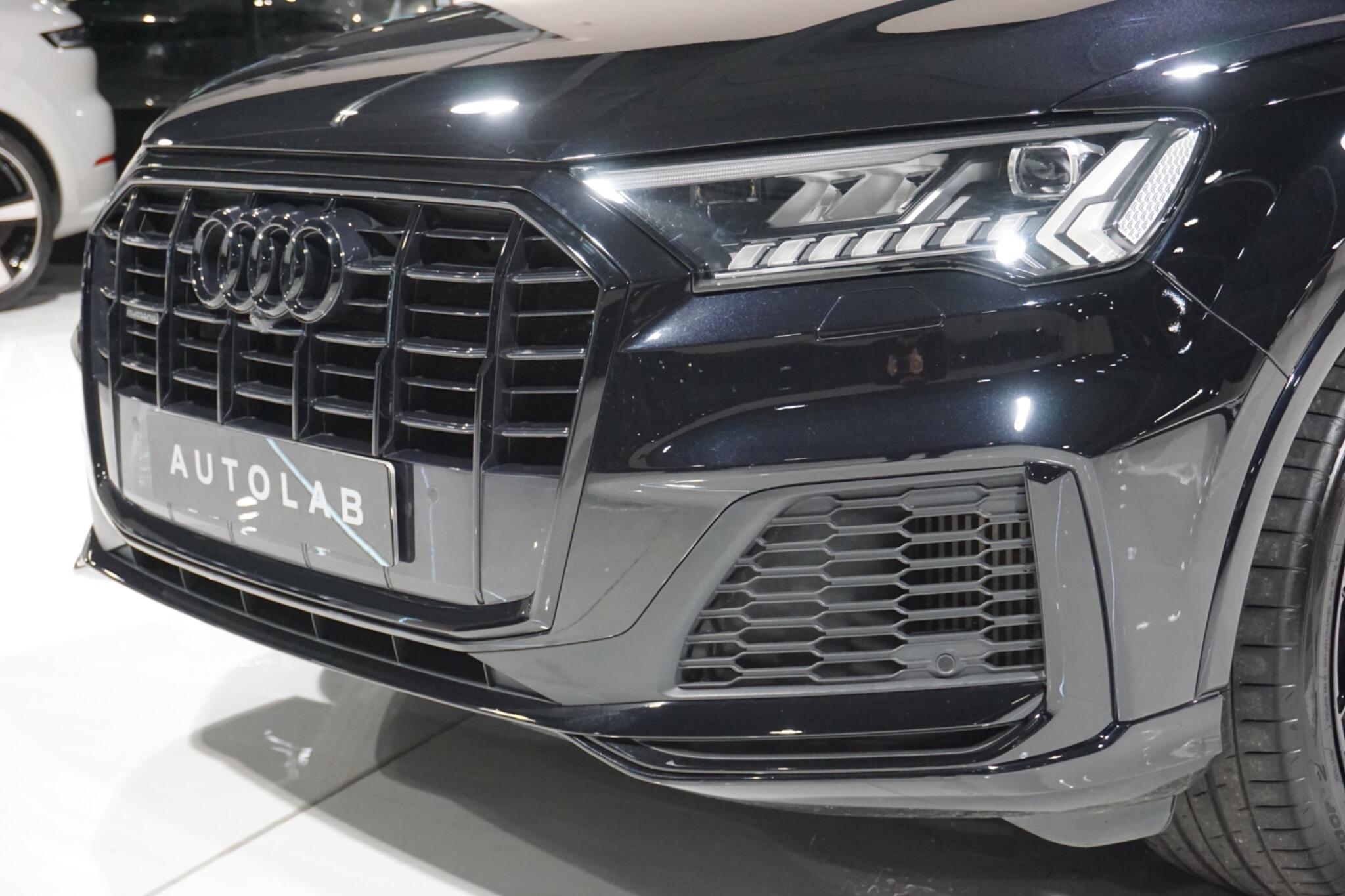 Audi Q7 3.0 TFSIe V6 55 S line SUV 5dr Petrol Plug-in Hybrid Tiptronic quattro Euro 6 (s/s) 17.9kWh (381 ps)